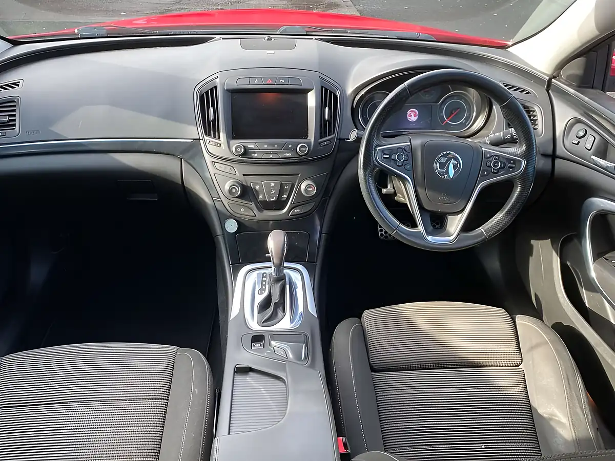 Used 2013 Vauxhall Insignia Sri Nav Red - Interior and Exterior details 2