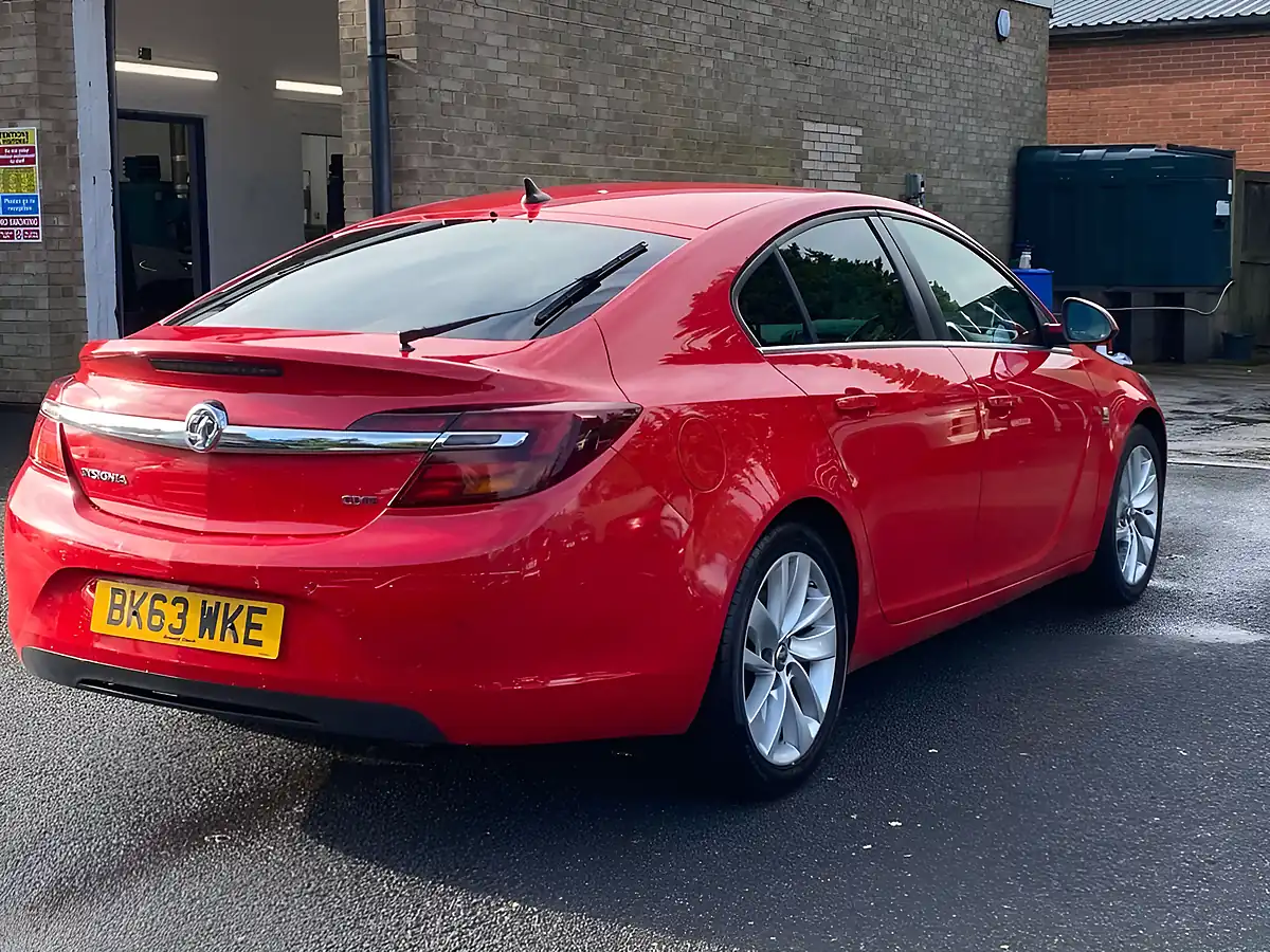 Used 2013 Vauxhall Insignia Sri Nav Red - Interior and Exterior details 5
