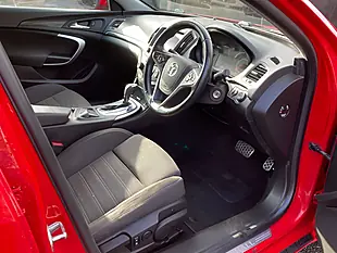 Used 2013 Vauxhall Insignia Sri Nav Red - Interior and Exterior details 6
