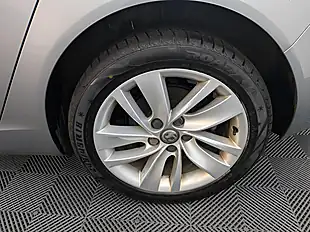 Used 2013 Vauxhall Insignia Sri Nav Silver - Interior and Exterior details 10