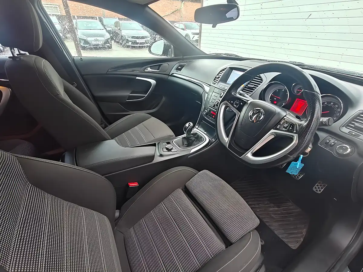 Used 2013 Vauxhall Insignia Sri Vx Line Black - Interior and Exterior details 13