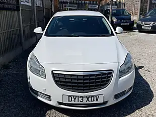 Used 2013 Vauxhall Insignia Sri White - Interior and Exterior details 13