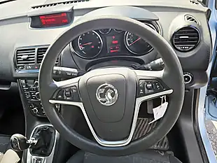 Used 2013 Vauxhall Meriva Exclusiv Blue - Interior and Exterior details 13