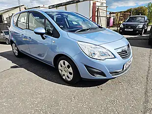 Used 2013 Vauxhall Meriva Exclusiv Blue - Interior and Exterior details 2
