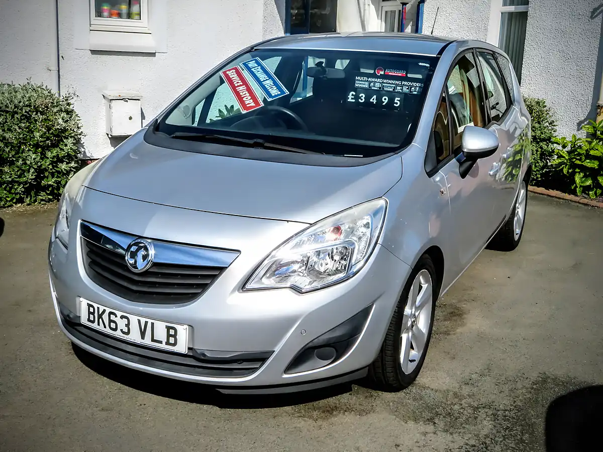 Used 2013 Vauxhall Meriva Exclusiv Metallic Silver - Interior and Exterior details 4