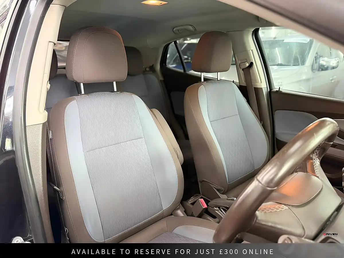 Used 2013 Vauxhall Mokka Exclusiv Black - Interior and Exterior details 4