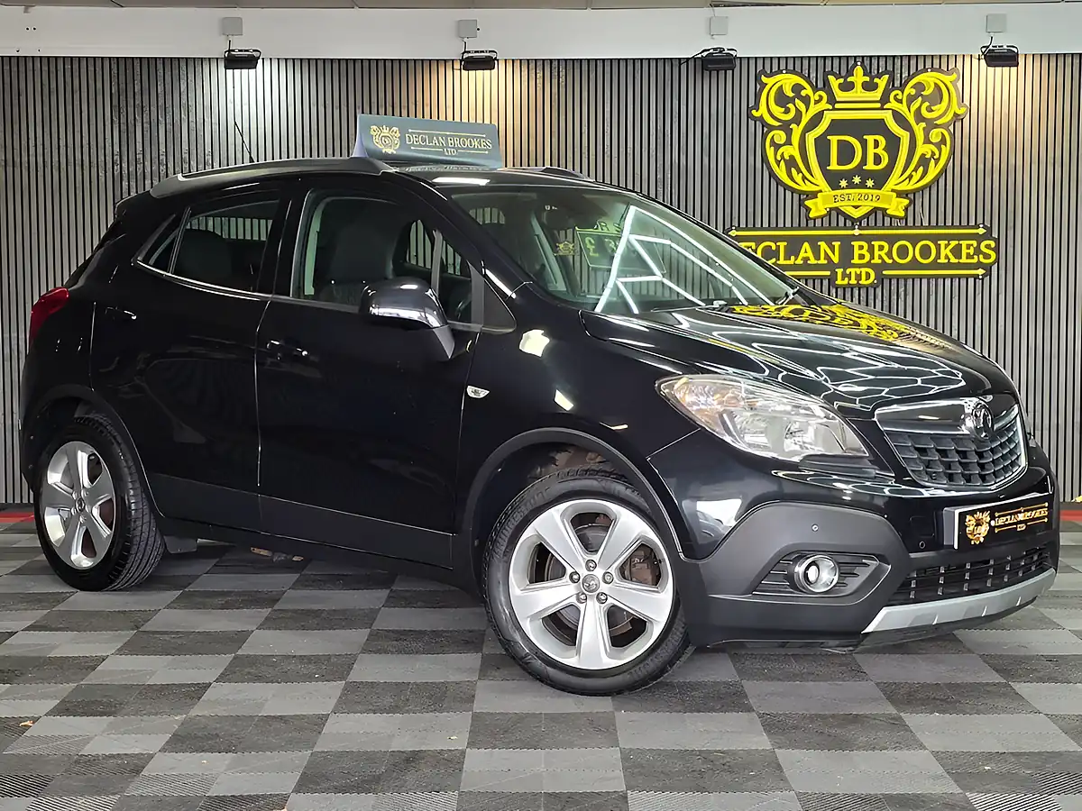 Used 2013 Vauxhall Mokka Exclusiv Black - Front View