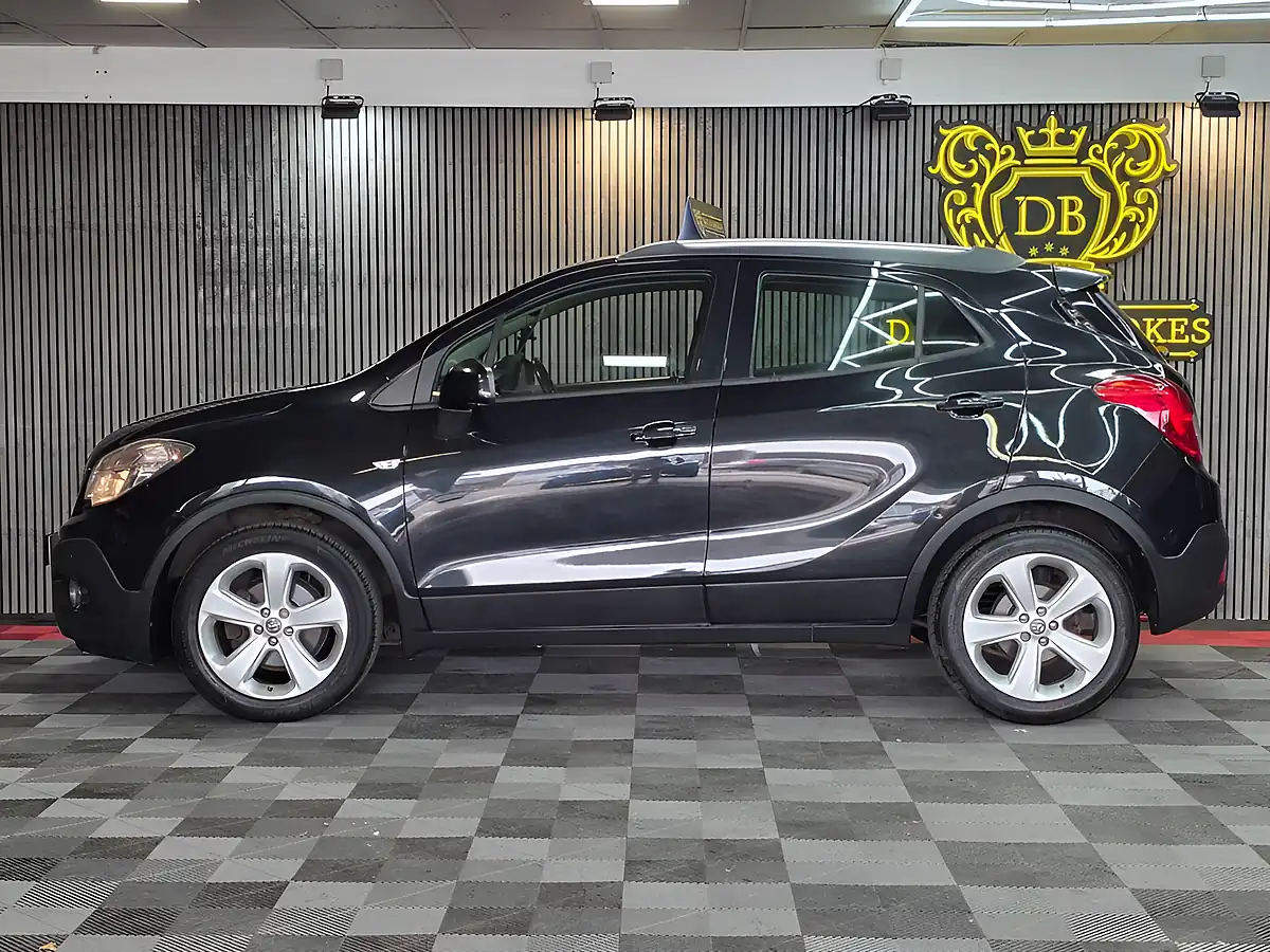 Used 2013 Vauxhall Mokka Exclusiv Black - Interior and Exterior details 6