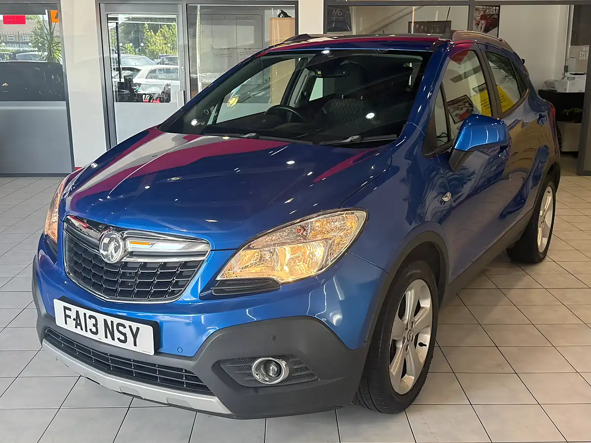 Used 2013 Vauxhall Mokka Exclusiv Blue - Interior and Exterior details 4