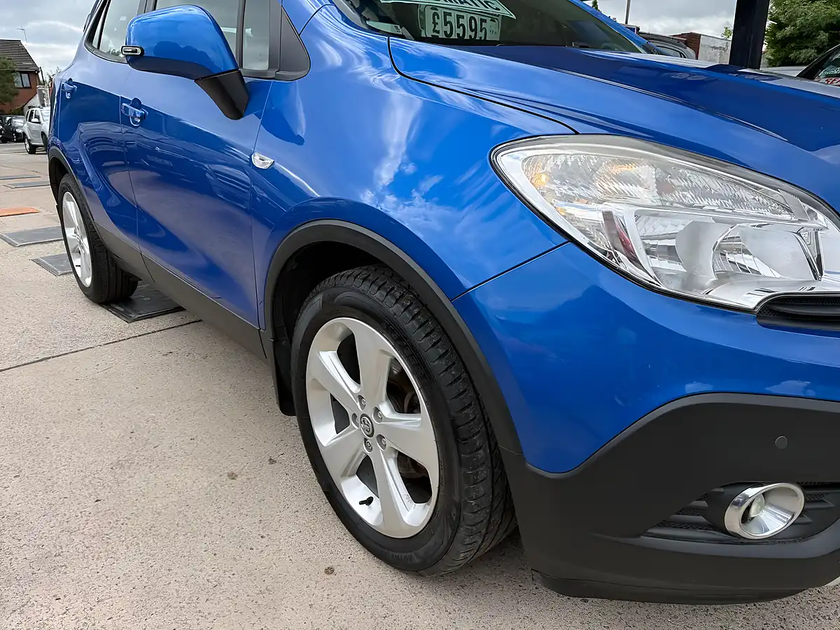 Used 2013 Vauxhall Mokka Exclusiv Blue - Interior and Exterior details 13