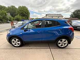 Used 2013 Vauxhall Mokka Exclusiv Blue - Interior and Exterior details 6