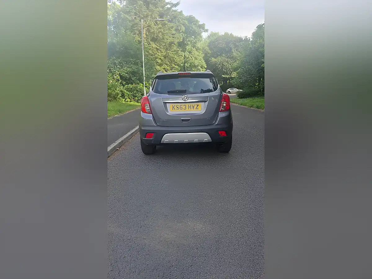 Used 2013 Vauxhall Mokka Exclusiv Grey - Interior and Exterior details 4