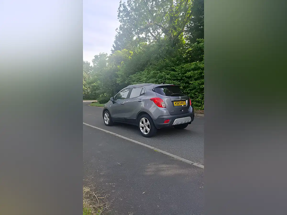 Used 2013 Vauxhall Mokka Exclusiv Grey - Interior and Exterior details 5