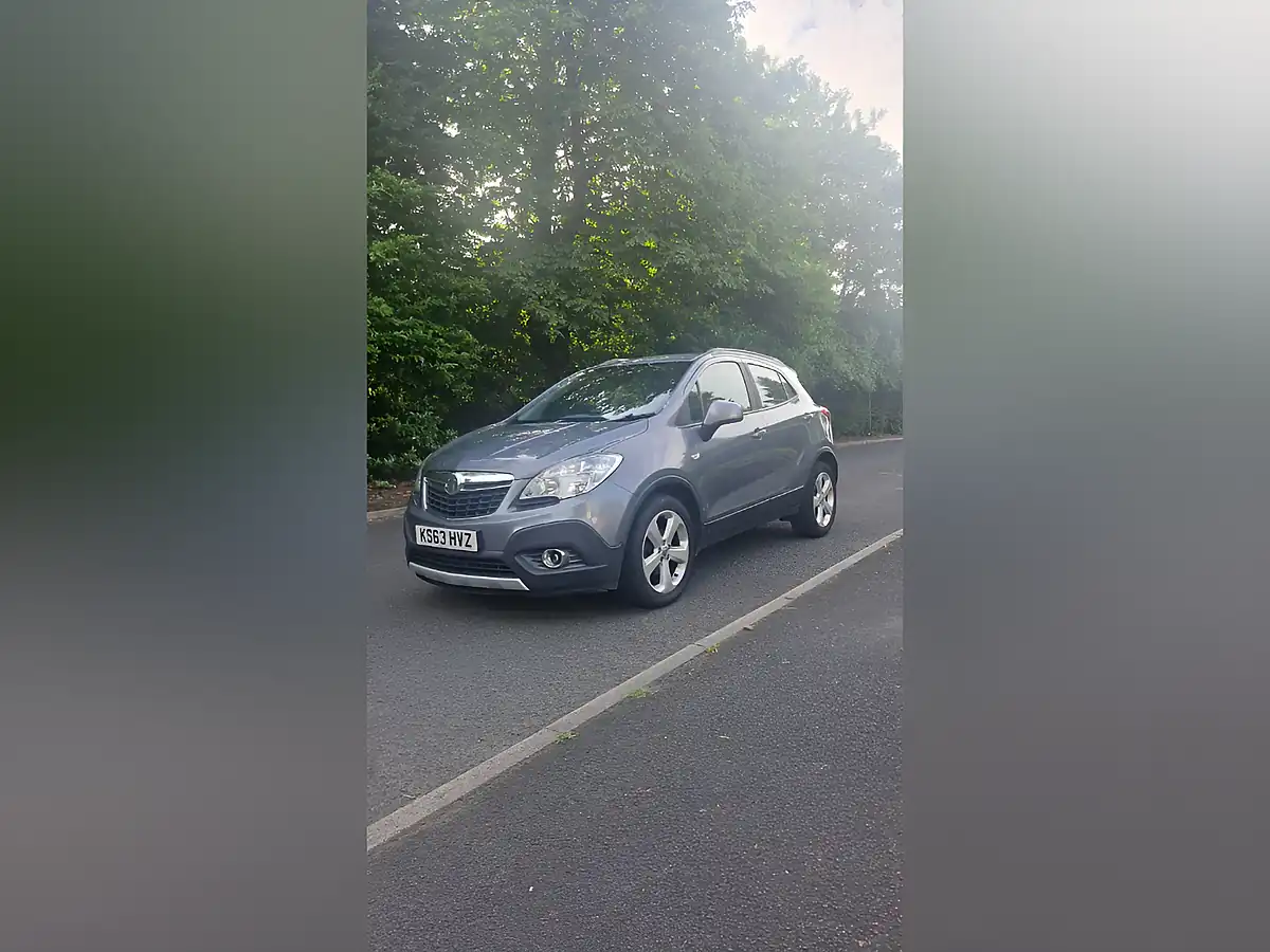 Used 2013 Vauxhall Mokka Exclusiv Grey - Interior and Exterior details 7