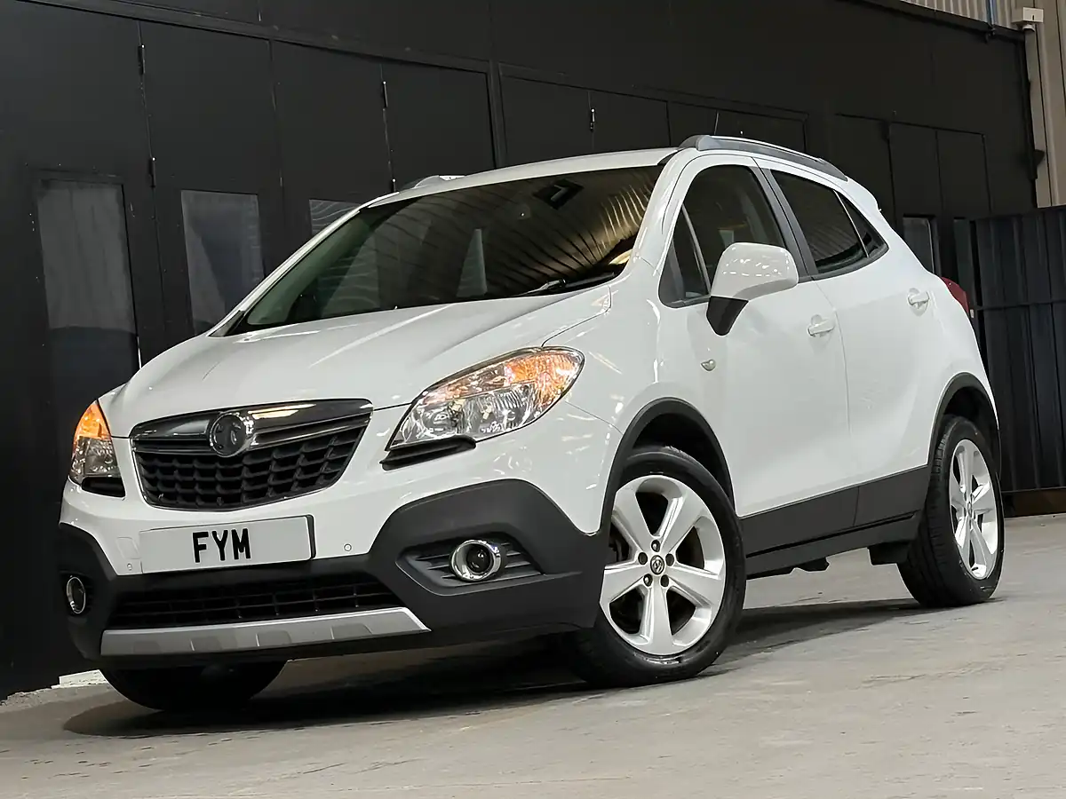 Used 2013 Vauxhall Mokka Exclusiv White - Interior and Exterior details 18