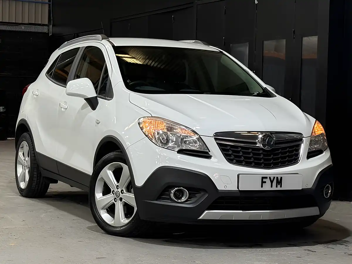 Used 2013 Vauxhall Mokka Exclusiv White - Interior and Exterior details 3