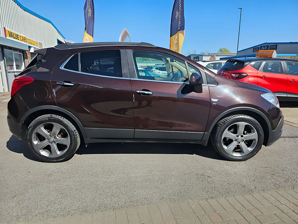 Used 2013 Vauxhall Mokka Se Brown - Interior and Exterior details 5