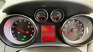 Used 2013 Vauxhall Mokka Se Grey - Interior and Exterior details 8