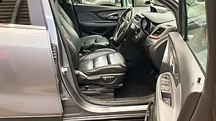 Used 2013 Vauxhall Mokka Se Grey - Interior and Exterior details 9