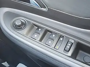 Used 2013 Vauxhall Mokka Se White - Interior and Exterior details 17