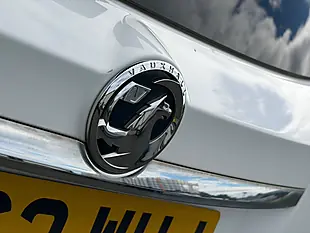 Used 2013 Vauxhall Mokka Se White - Interior and Exterior details 11