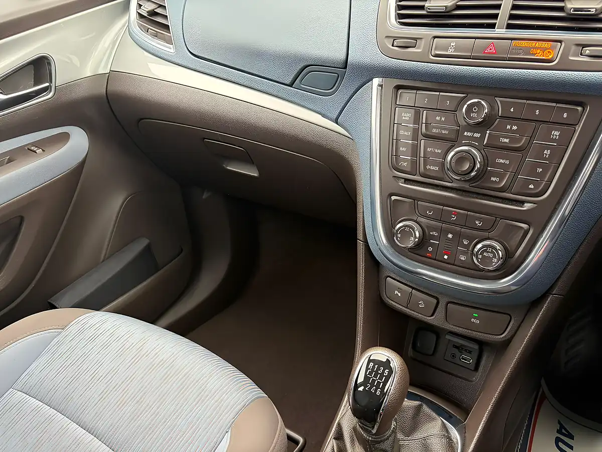 Used 2013 Vauxhall Mokka Tech Line Brown - Interior and Exterior details 15