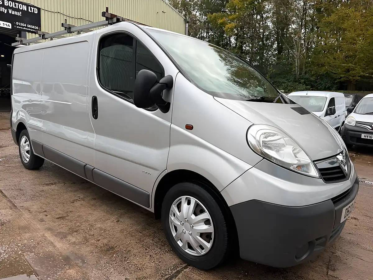 Used 2013 Vauxhall Vivaro L1 Silver - Interior and Exterior details 4
