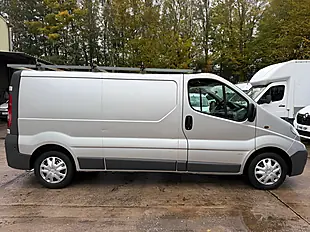 Used 2013 Vauxhall Vivaro L1 Silver - Interior and Exterior details 6