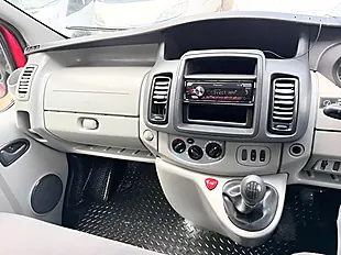 Used 2013 Vauxhall Vivaro L3 Red - Interior and Exterior details 17