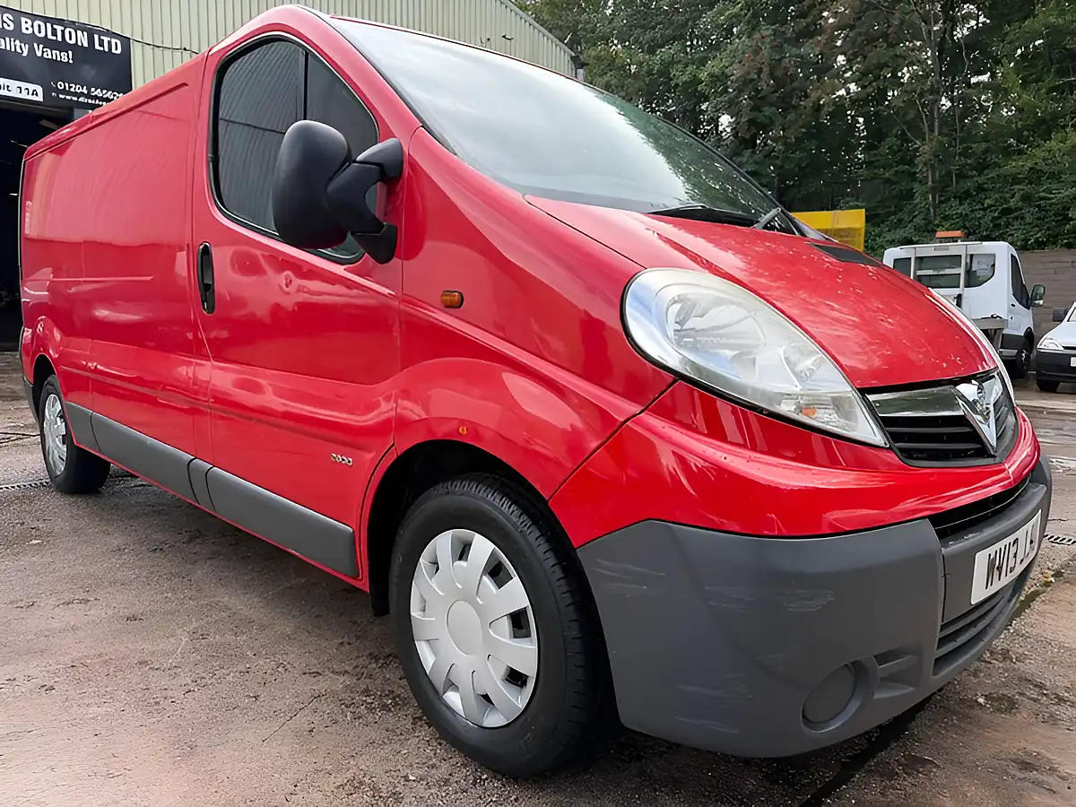 Used 2013 Vauxhall Vivaro L3 Red - Interior and Exterior details 4