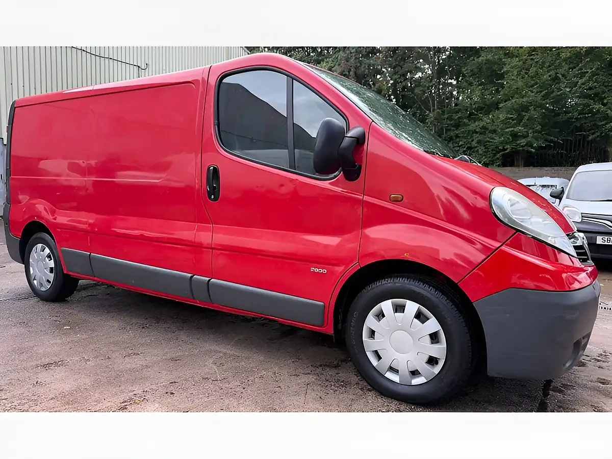 Used 2013 Vauxhall Vivaro L3 Red - Interior and Exterior details 6