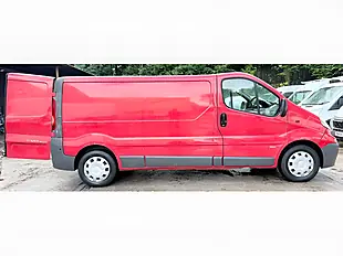 Used 2013 Vauxhall Vivaro L3 Red - Interior and Exterior details 8