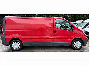 Used 2013 Vauxhall Vivaro L3 Red - Interior and Exterior details 9