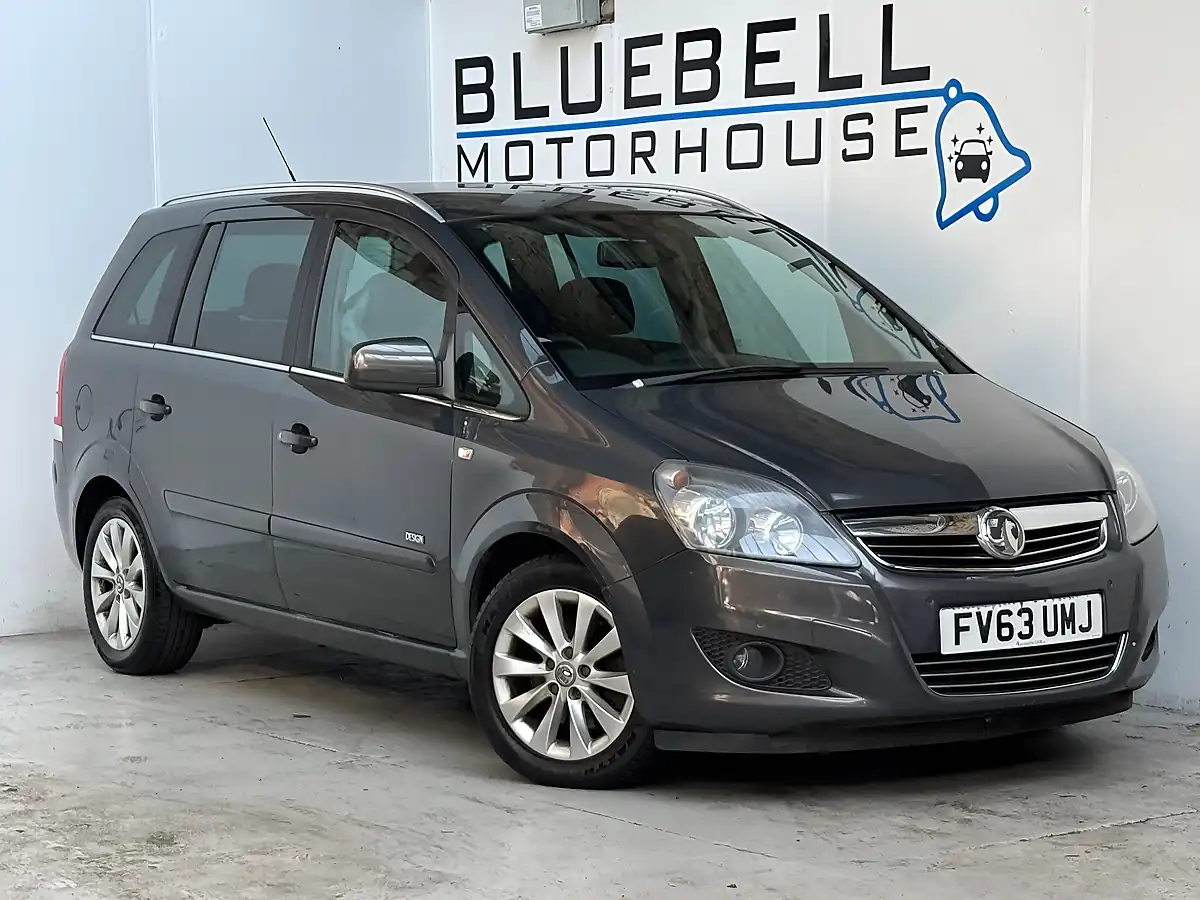 Used 2013 Vauxhall Zafira Design Asteroid Grey - Front View