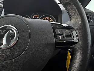 Used 2013 Vauxhall Zafira Design Asteroid Grey - Interior and Exterior details 14