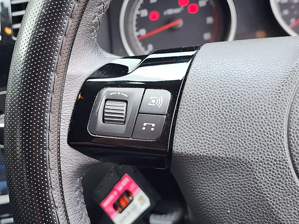 Used 2013 Vauxhall Zafira Exclusiv Black - Interior and Exterior details 13