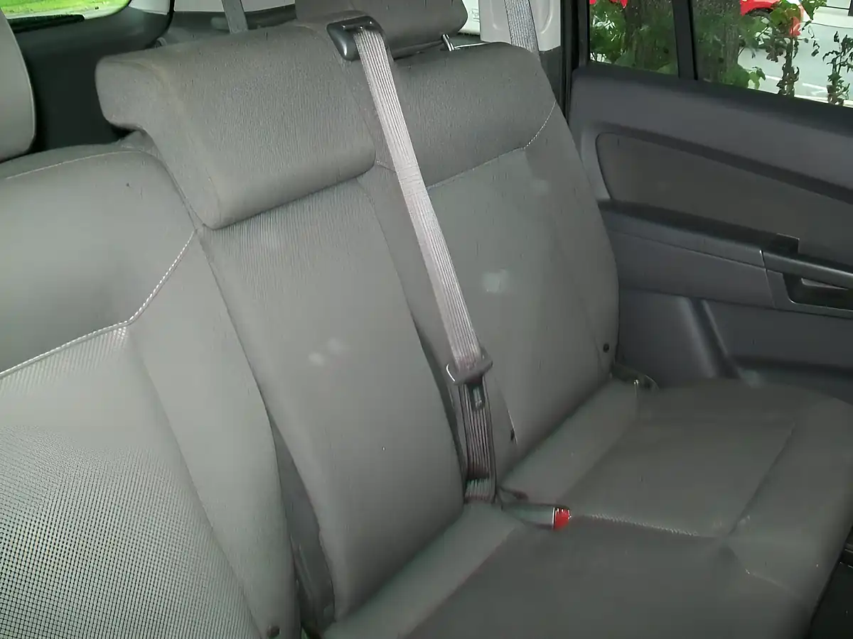 Used 2013 Vauxhall Zafira Exclusiv Black - Interior and Exterior details 8