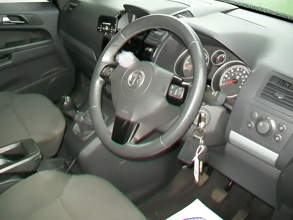 Used 2013 Vauxhall Zafira Exclusiv Black - Interior and Exterior details 9