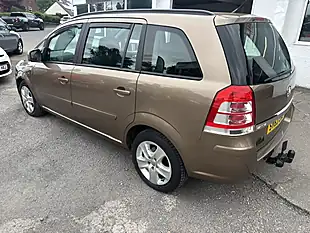 Used 2013 Vauxhall Zafira Exclusiv Bronze - Interior and Exterior details 3