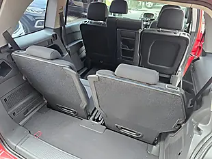Used 2013 Vauxhall Zafira Exclusiv Red - Interior and Exterior details 10