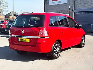 Used 2013 Vauxhall Zafira Exclusiv Red - Interior and Exterior details 10