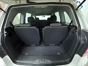 Used 2013 Vauxhall Zafira Exclusiv Summit White - Interior and Exterior details 17
