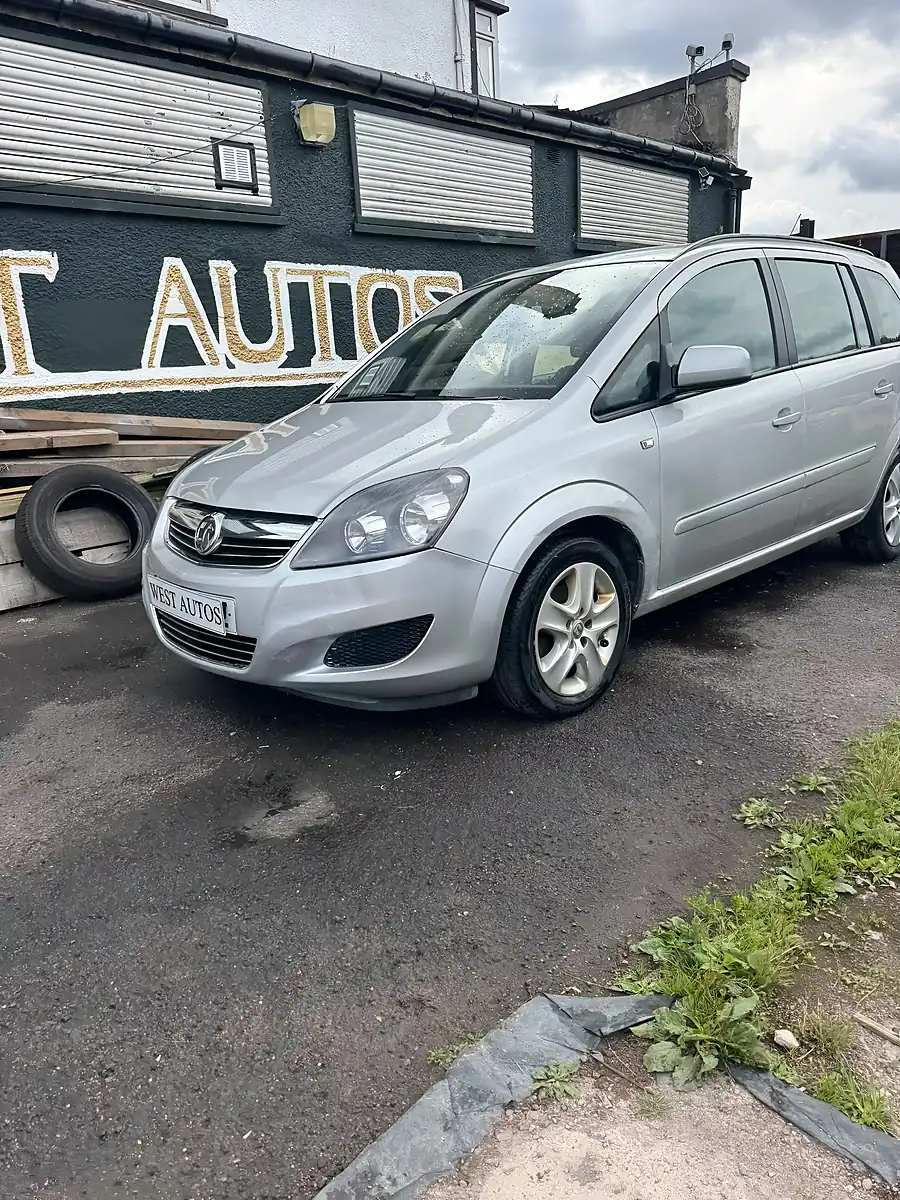 Used 2013 Vauxhall Zafira Seven-SEAT - Interior and Exterior details 2