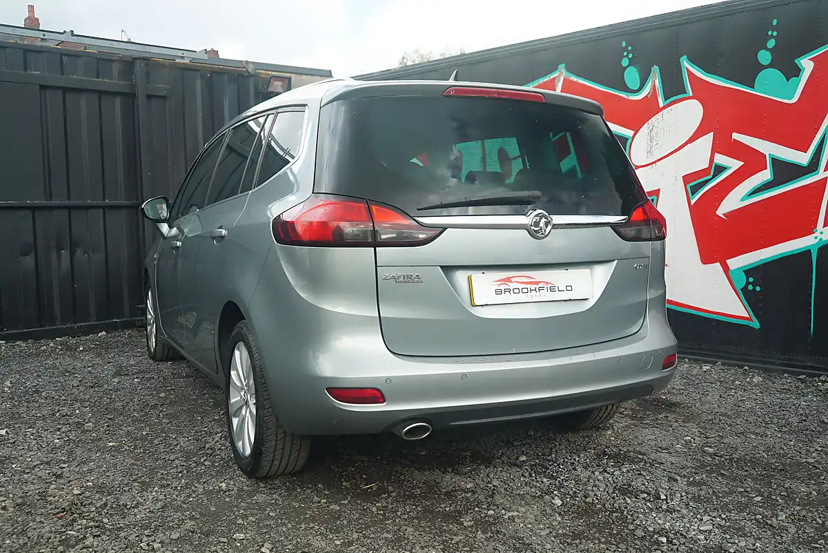 Used 2013 Vauxhall Zafira Tourer Se Silver - Interior and Exterior details 10