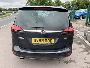 Used 2013 Vauxhall Zafira Tourer Sri Black - Interior and Exterior details 5
