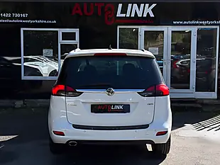 Used 2013 Vauxhall Zafira Tourer Sri White - Interior and Exterior details 3