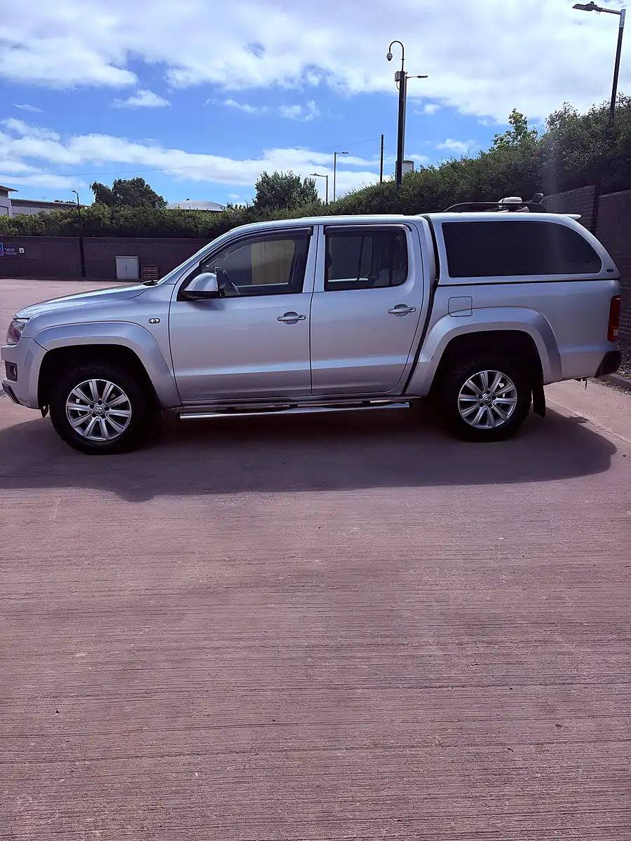 Used 2013 Volkswagen Amarok Trendline Silver - Interior and Exterior details 2