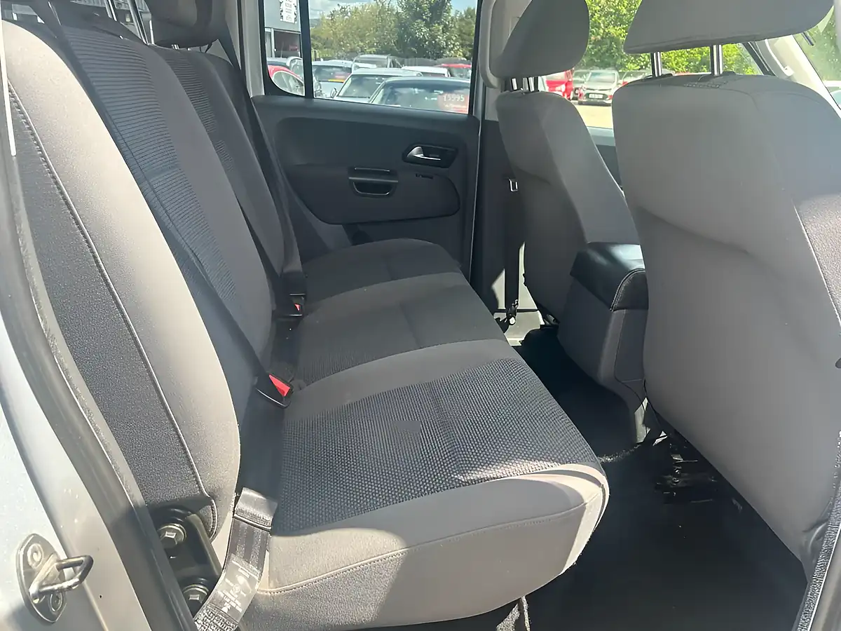 Used 2013 Volkswagen Amarok Trendline Silver - Interior and Exterior details 10