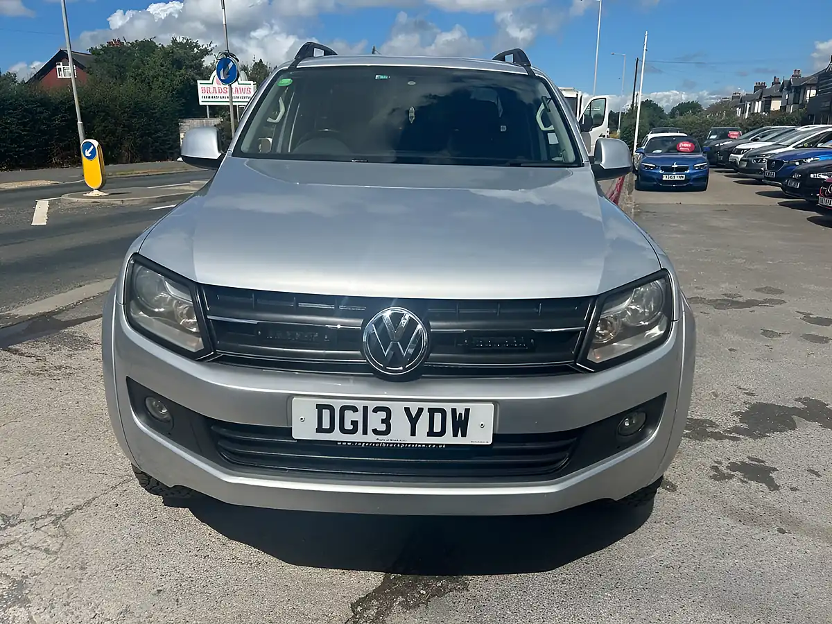 Used 2013 Volkswagen Amarok Trendline Silver - Interior and Exterior details 20