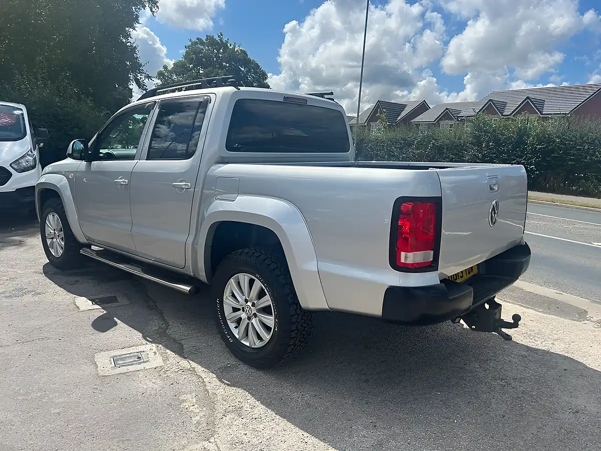 Used 2013 Volkswagen Amarok Trendline Silver - Interior and Exterior details 3